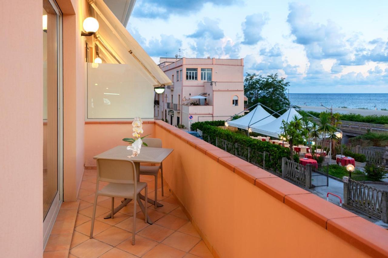 Bed and Breakfast La Risacca Relais Бельведере-Мариттимо Экстерьер фото