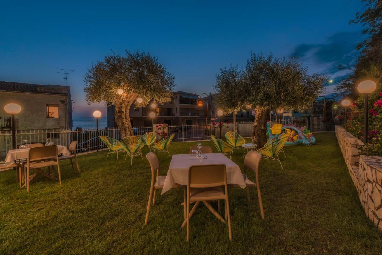 Bed and Breakfast La Risacca Relais Бельведере-Мариттимо Экстерьер фото
