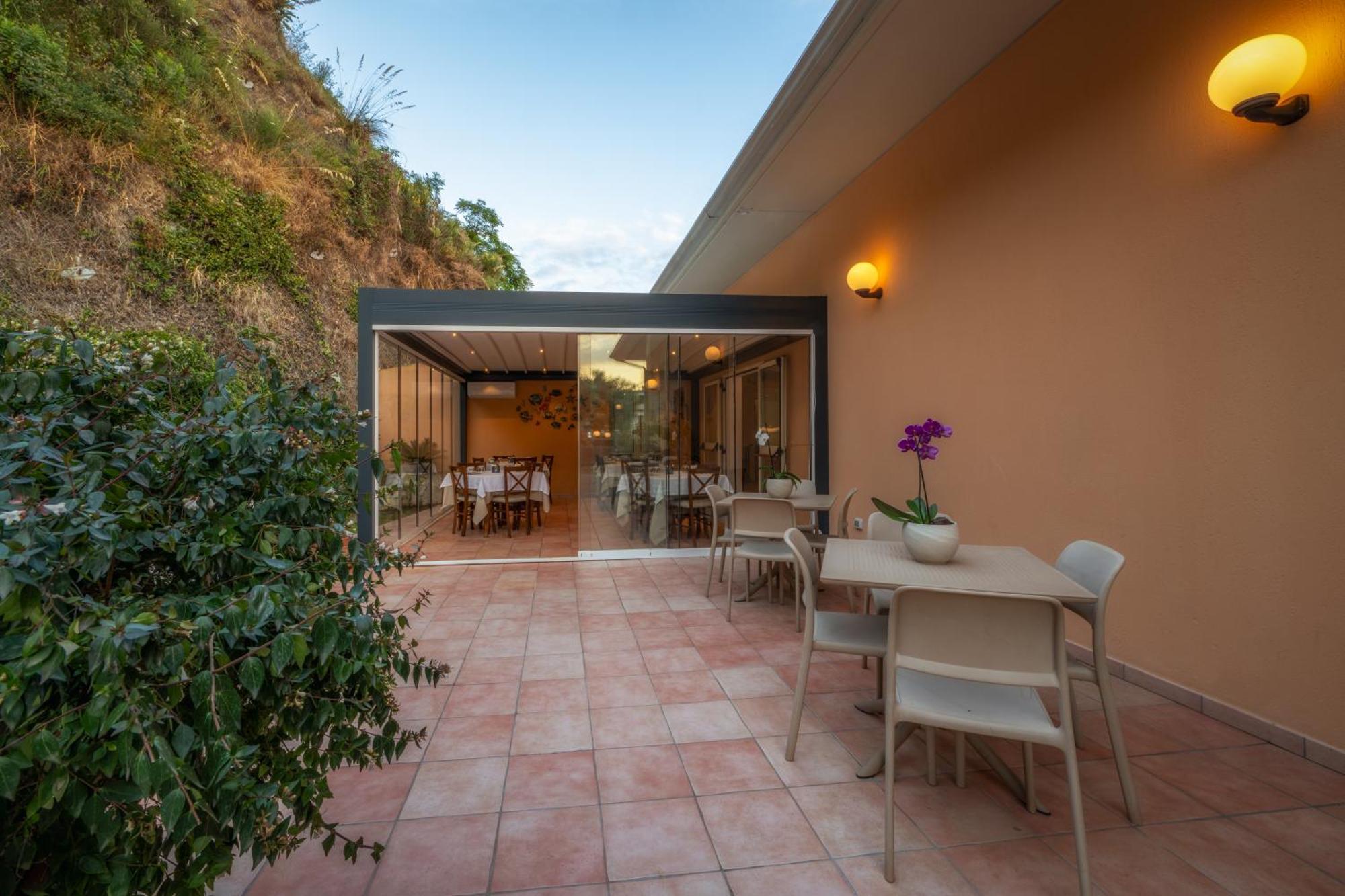 Bed and Breakfast La Risacca Relais Бельведере-Мариттимо Экстерьер фото